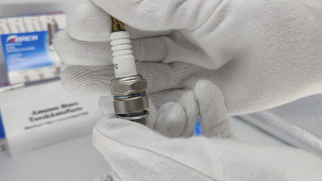 Amazon.com: TORCH E7TC Spark Plug Replacement - NGK BP7HS, BOSCH